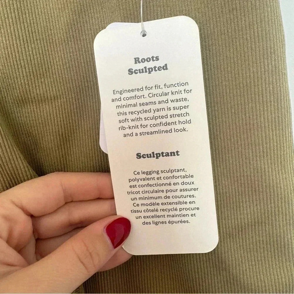 NWT  ROOTS BIKE SHORT SCULPT L olive - Picture 3 of 5